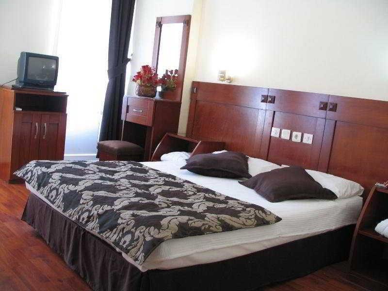 Nazar Beach City Resort Hotel