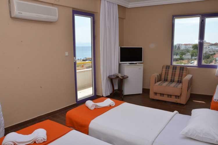 Nil Hotel Sarımsaklı