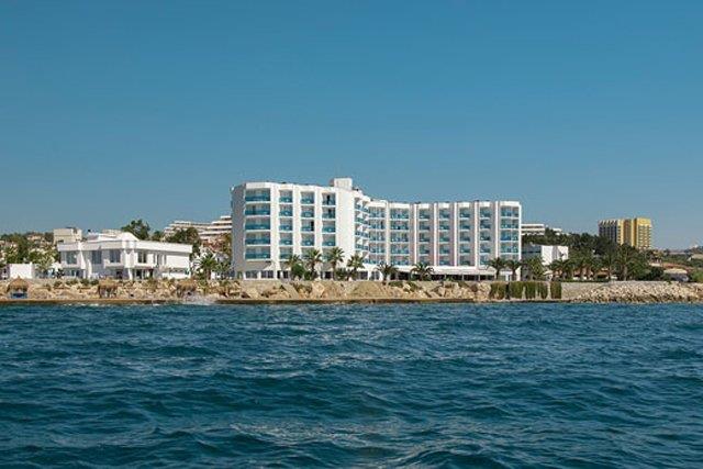 Noa Kuşadası Beach Club