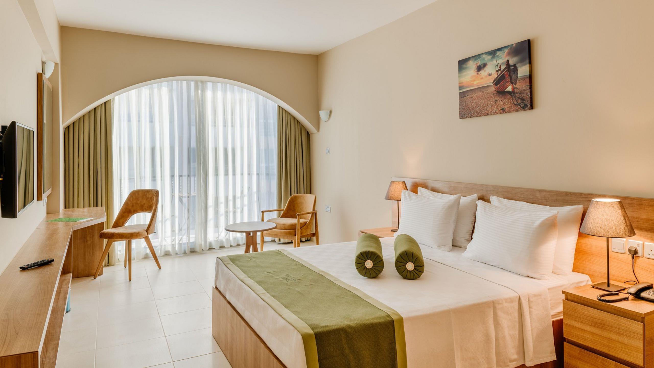 Olivia Palm Boutiqeu Hotel