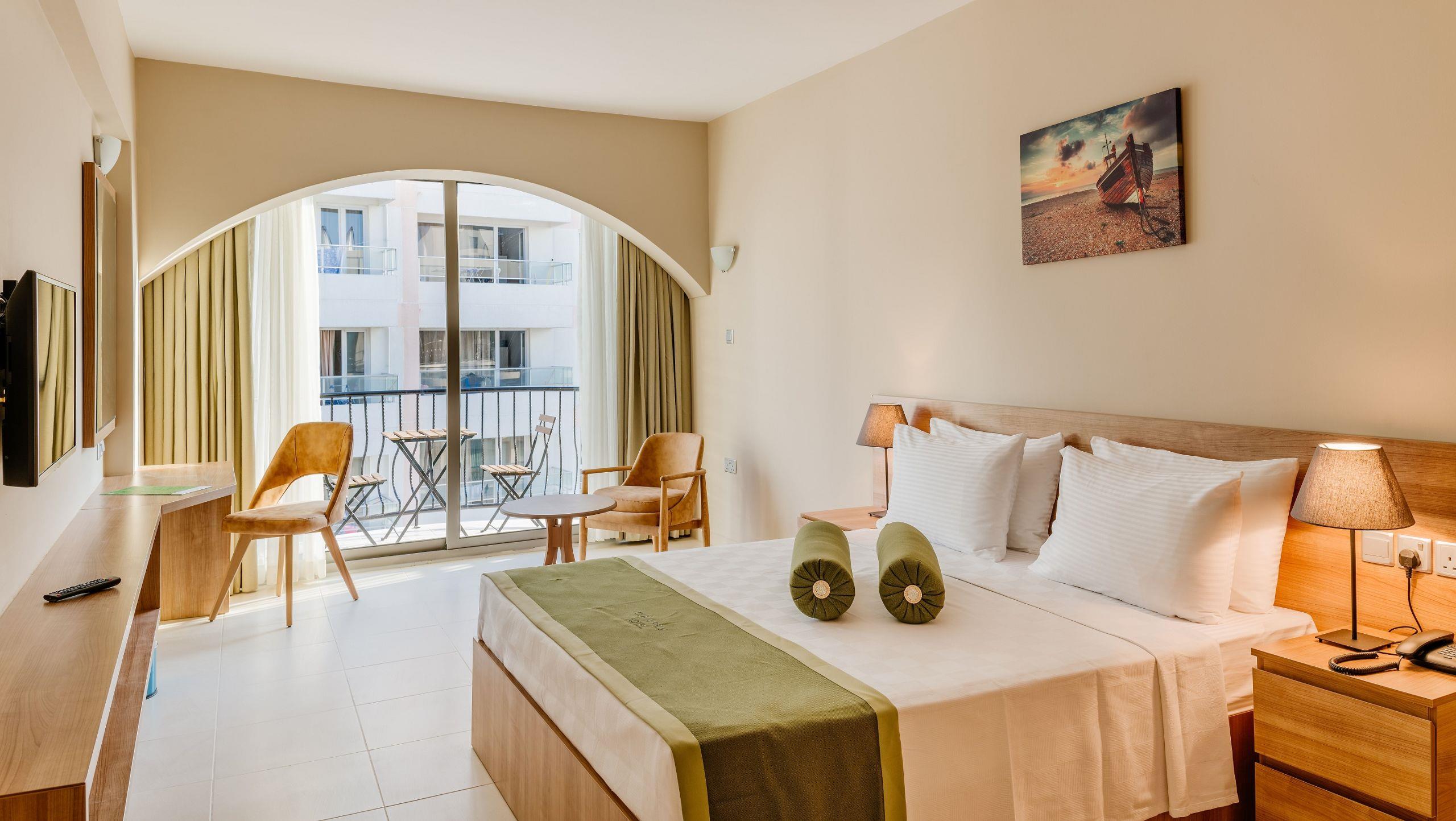 Olivia Palm Boutiqeu Hotel