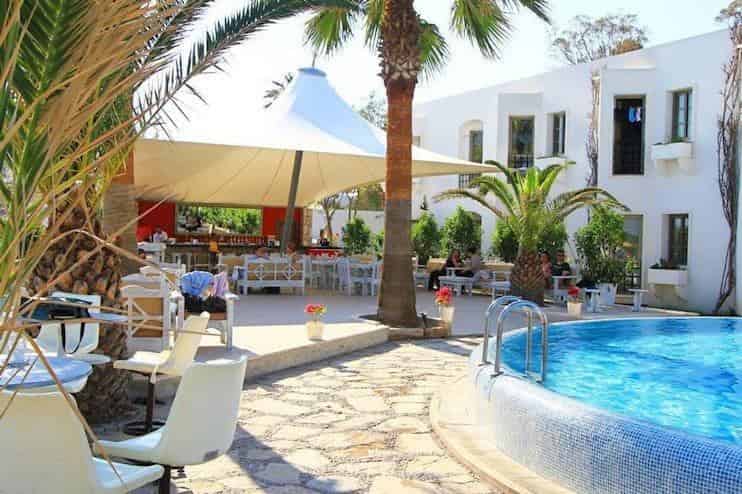 Onderhan Beach Club Otel