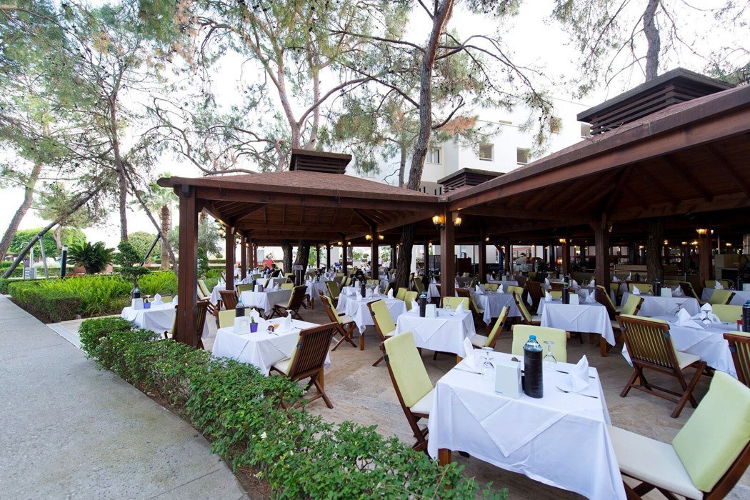 Otium Hotel Life (Seven Seas Hotel Life)