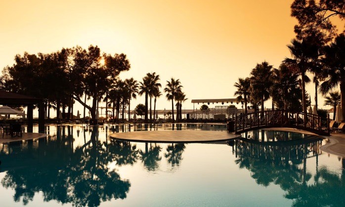 Otium Hotel Life (Seven Seas Hotel Life)