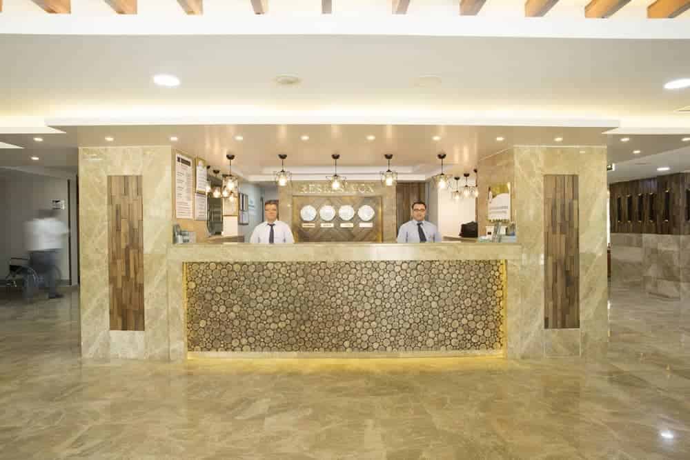 Oylat Çağlayan Hotel