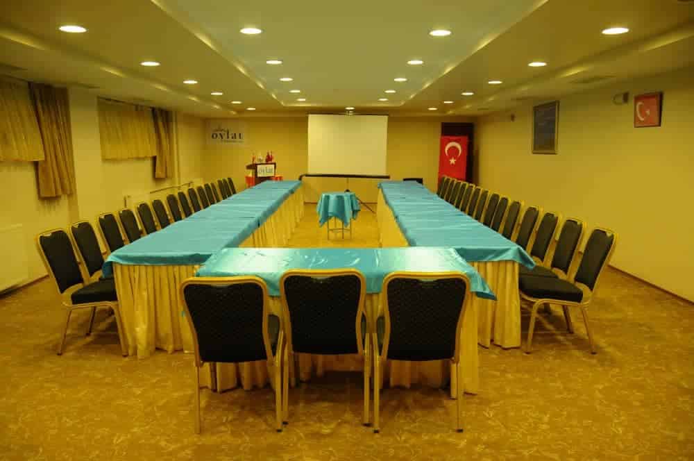 Oylat Çağlayan Hotel