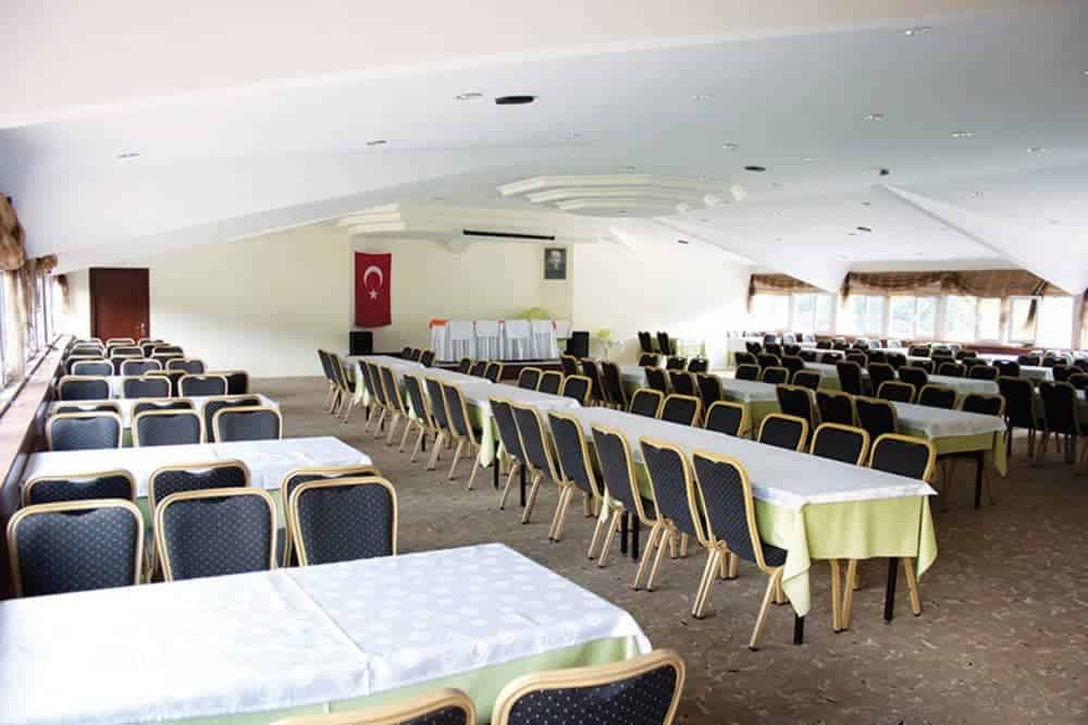 Oylat Çağlayan Hotel