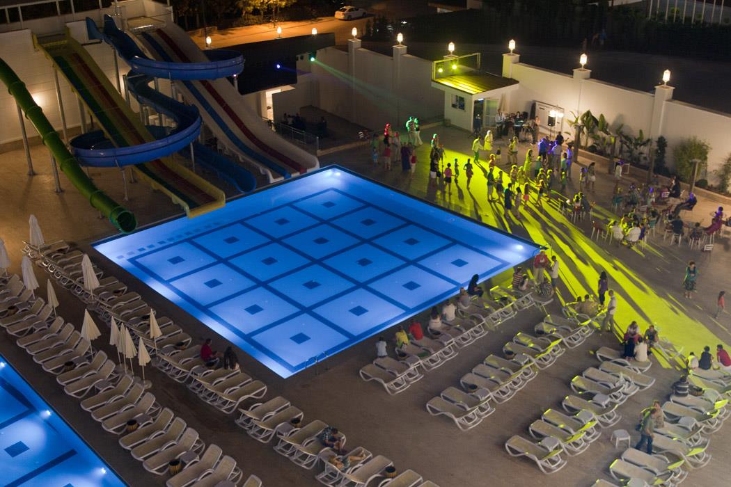 Oz Hotels Side Premium