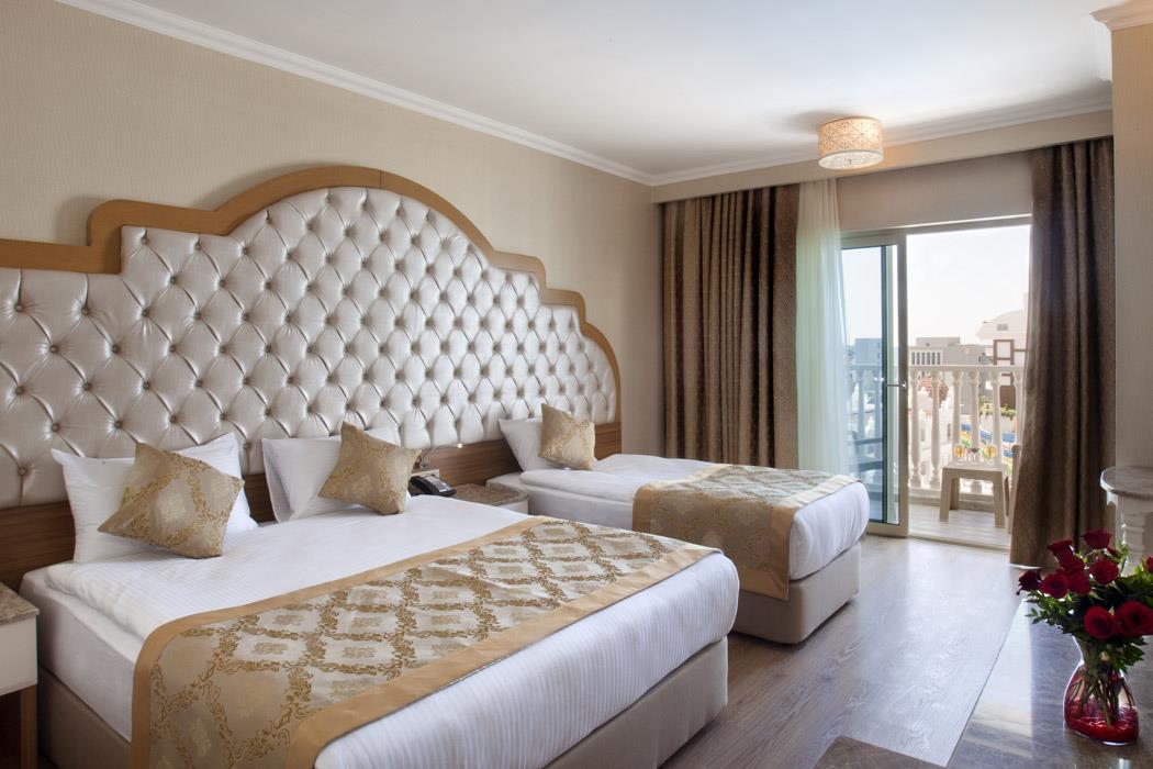 Oz Hotels Side Premium