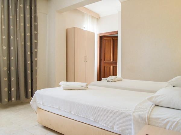 Özcan Beach Hotel Turunç