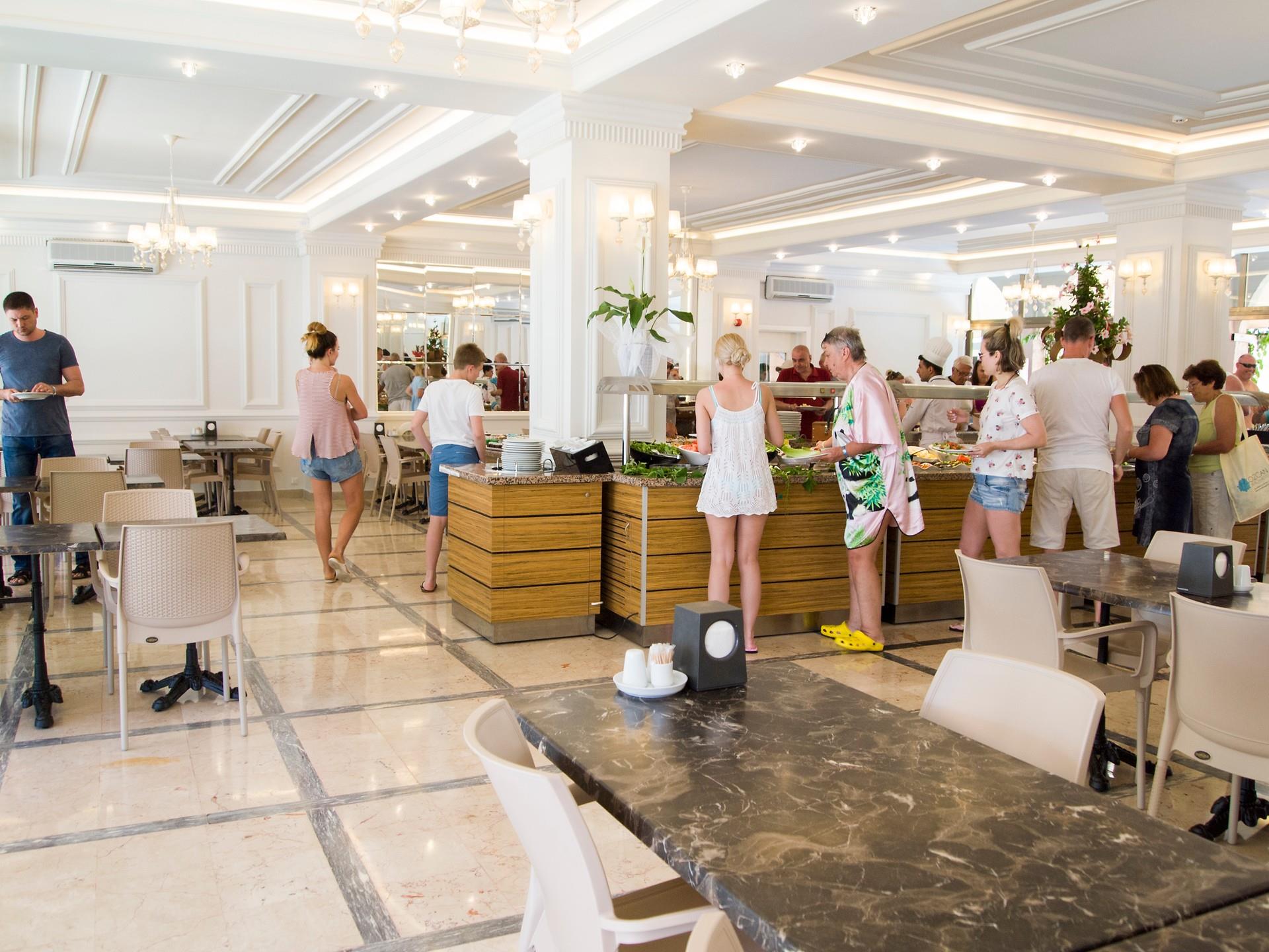 Özcan Beach Hotel Turunç