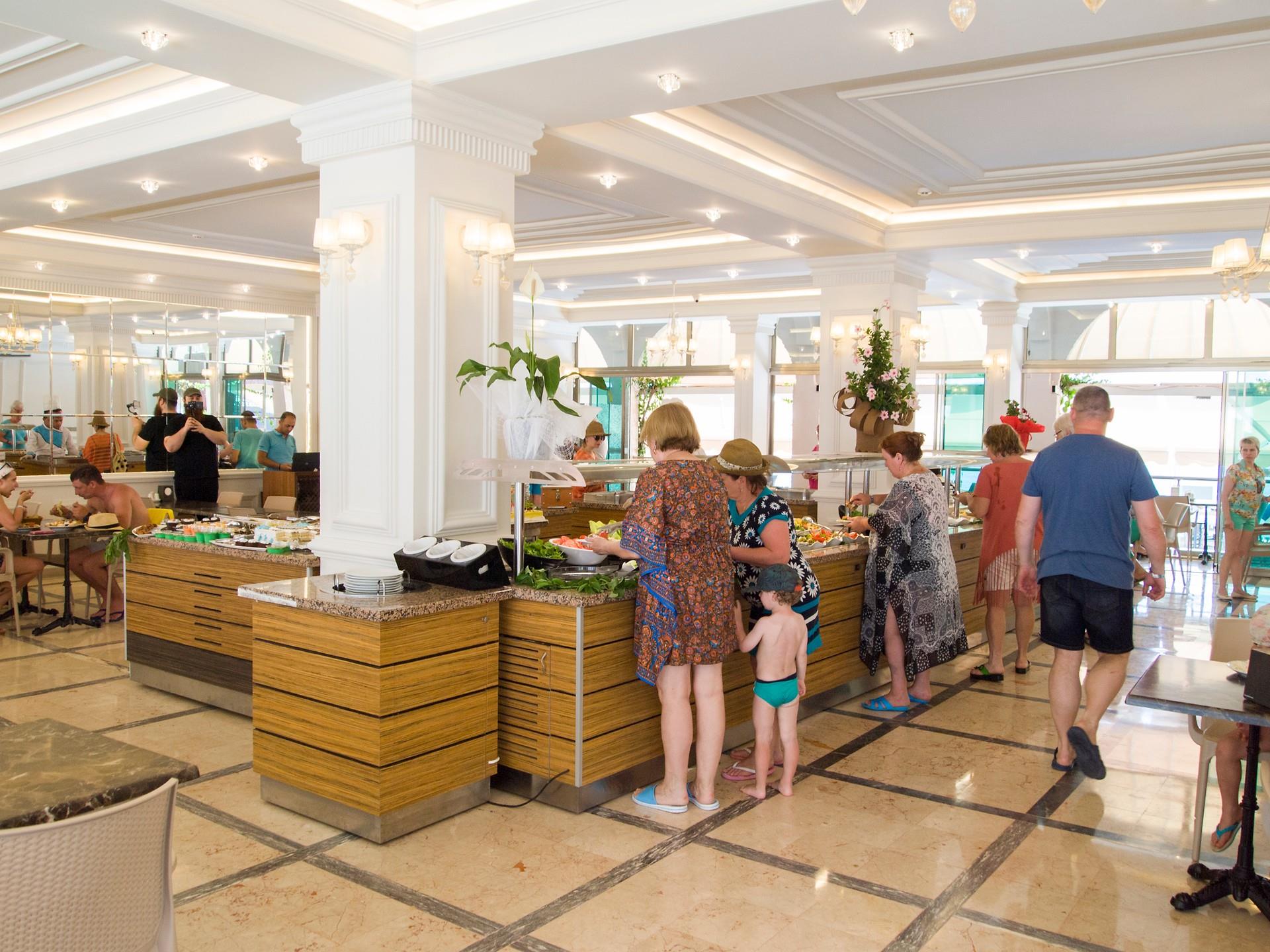 Özcan Beach Hotel Turunç