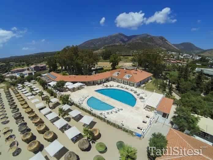 Palm Bay Beach Hotel