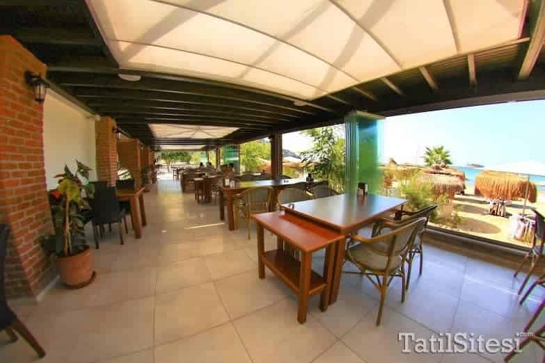 Palm Bay Beach Hotel