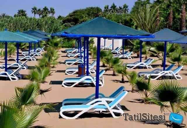 Paloma Oceana Resort