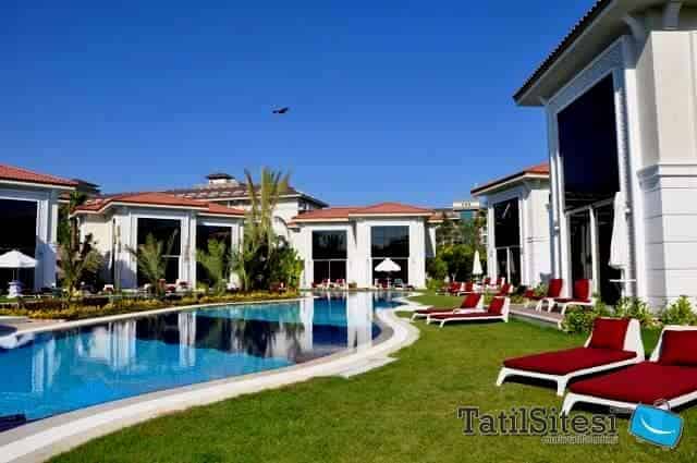 Paloma Oceana Resort