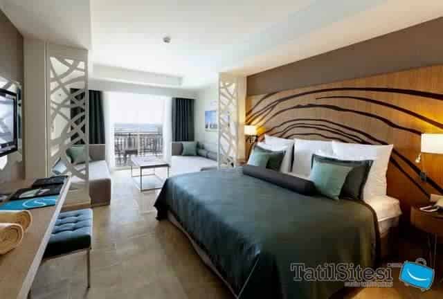 Paloma Oceana Resort