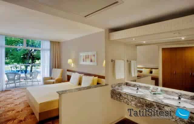 PGS Hotels World Palace