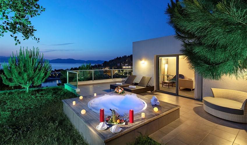 Pine Bay Holiday Resort