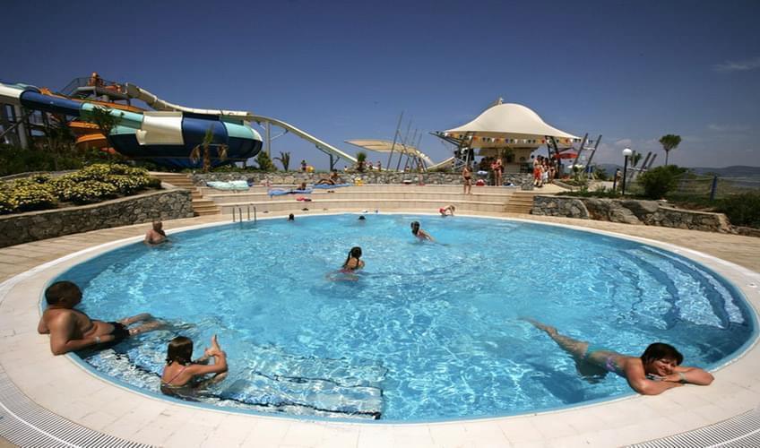 Pine Bay Holiday Resort