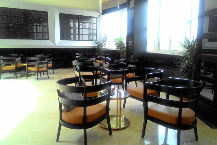 Port River Hotel & Spa