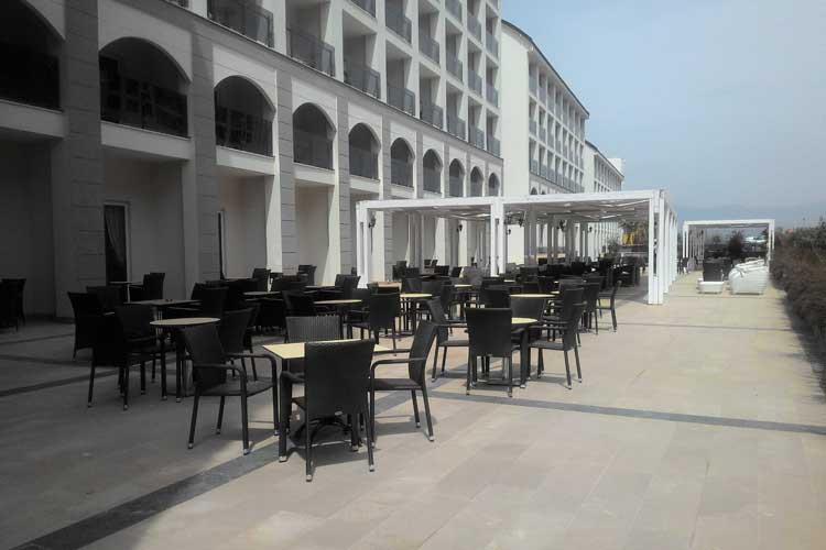 Port River Hotel & Spa