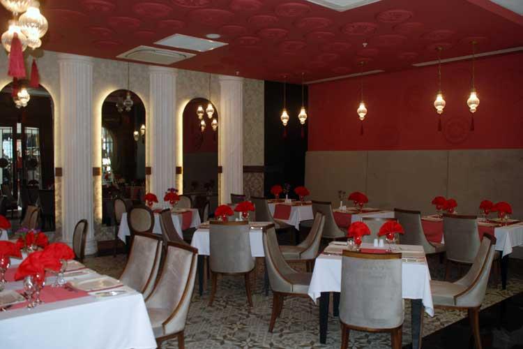 Port River Hotel & Spa