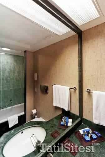 Porto Bello Hotel Resort & Spa