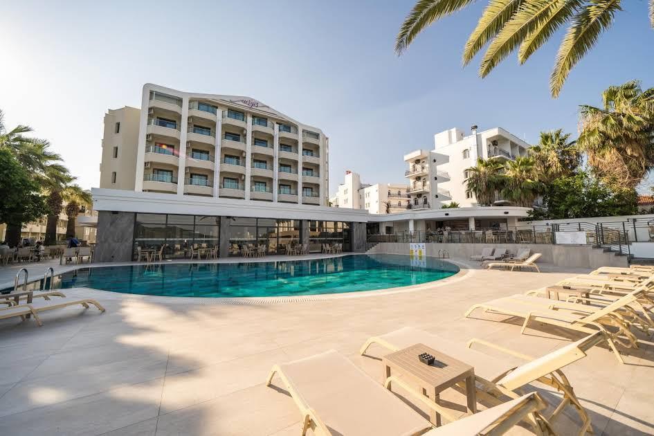 Premier Nergis Beach Hotel