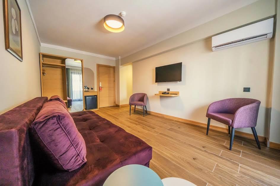 Premier Nergis Beach Hotel