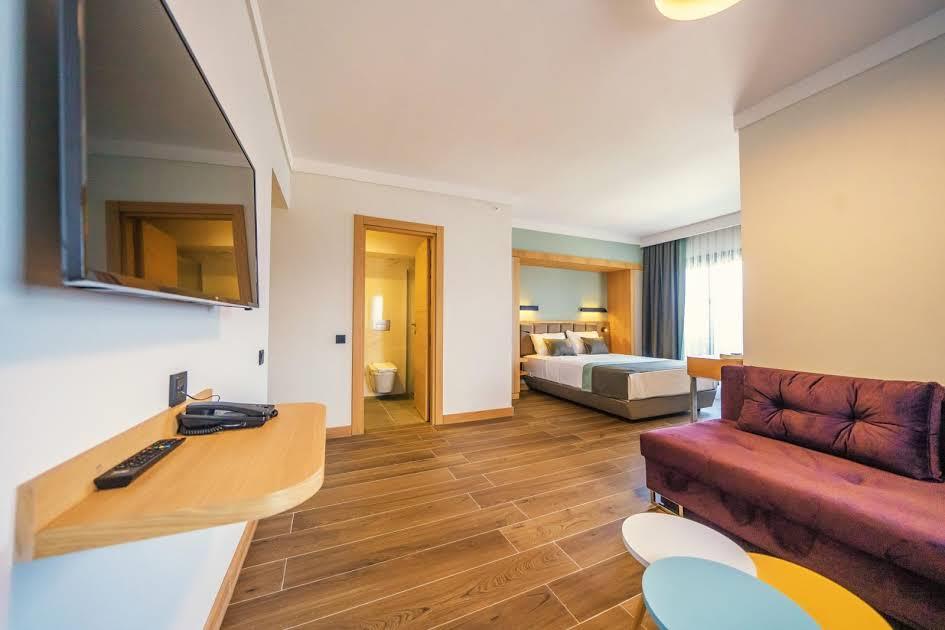 Premier Nergis Beach Hotel