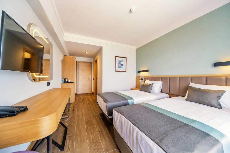 Premier Nergis Beach Hotel