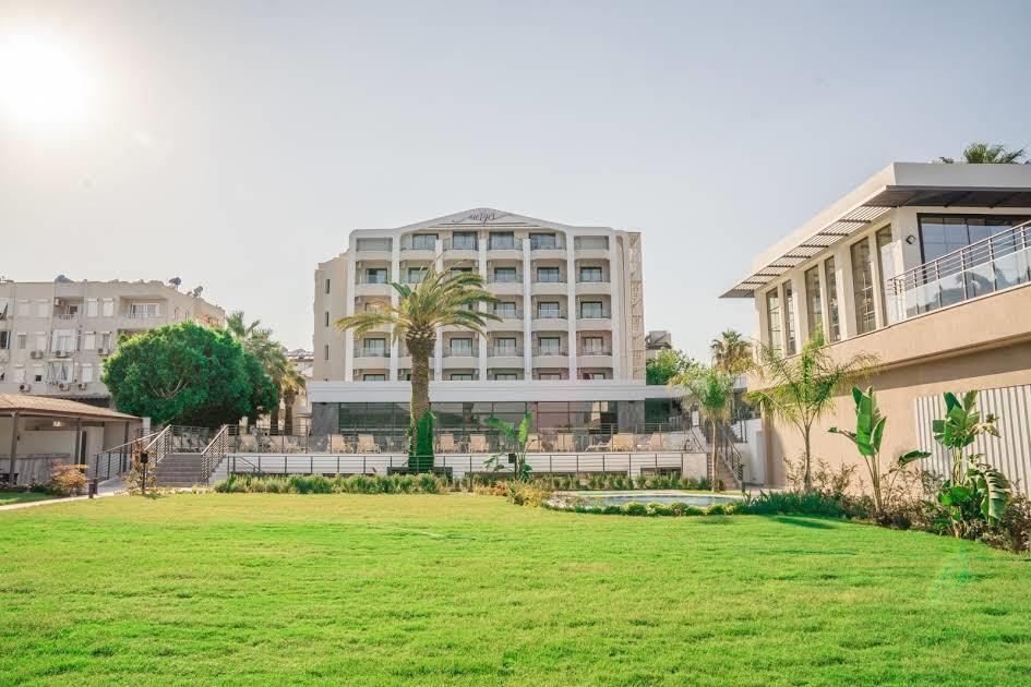 Premier Nergis Beach Hotel