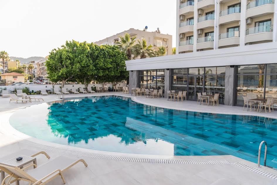 Premier Nergis Beach Hotel