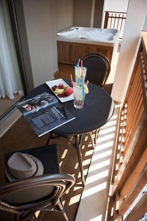 Quattro Beach Spa & Resort Hotel