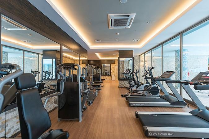 Quattro Beach Spa & Resort Hotel