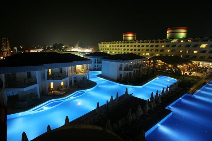 Queen Elizabeth Elite Suite Hotel & Spa 