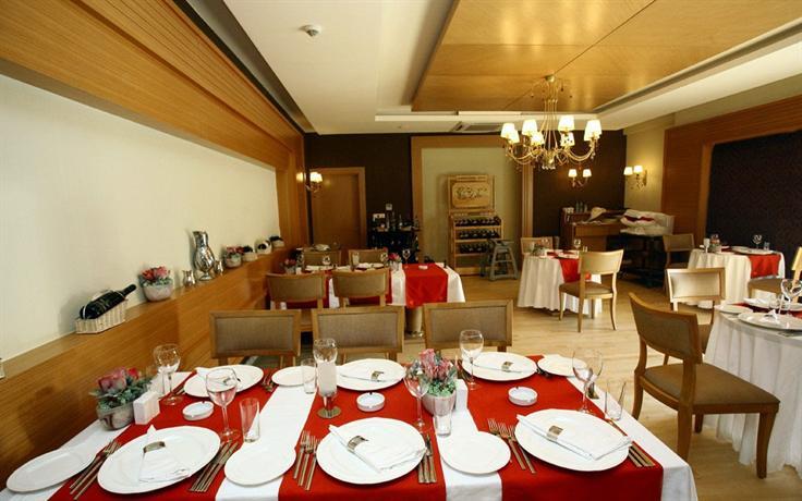 Queen Elizabeth Elite Suite Hotel & Spa 