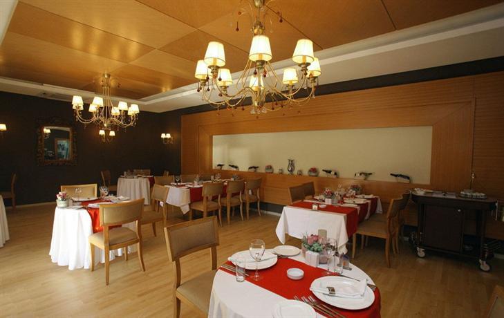 Queen Elizabeth Elite Suite Hotel & Spa 