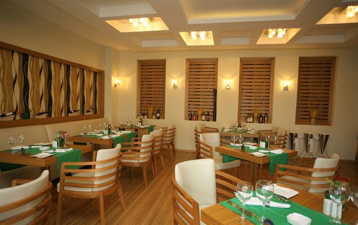 Queen Elizabeth Elite Suite Hotel & Spa 