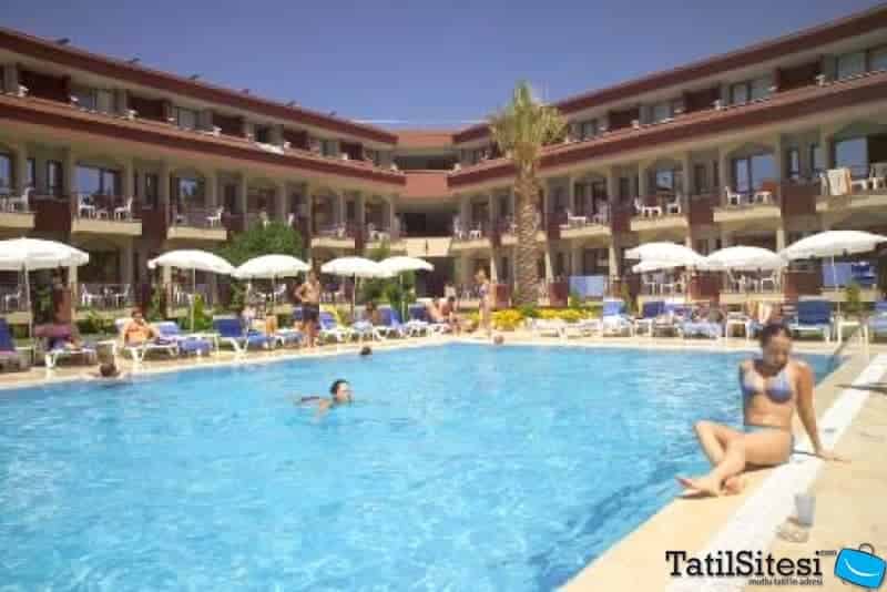 Queen Victoria Hotel 