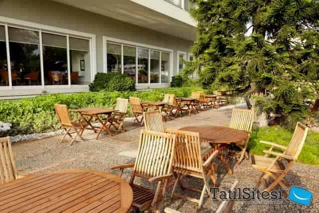 Queens Park Turkiz Kemer