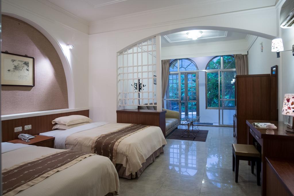 Rainbow Bay Özdere Beach Hotel