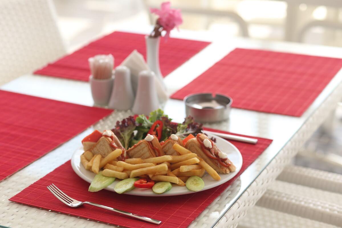 Risus Aqua Beach Resort Hotel