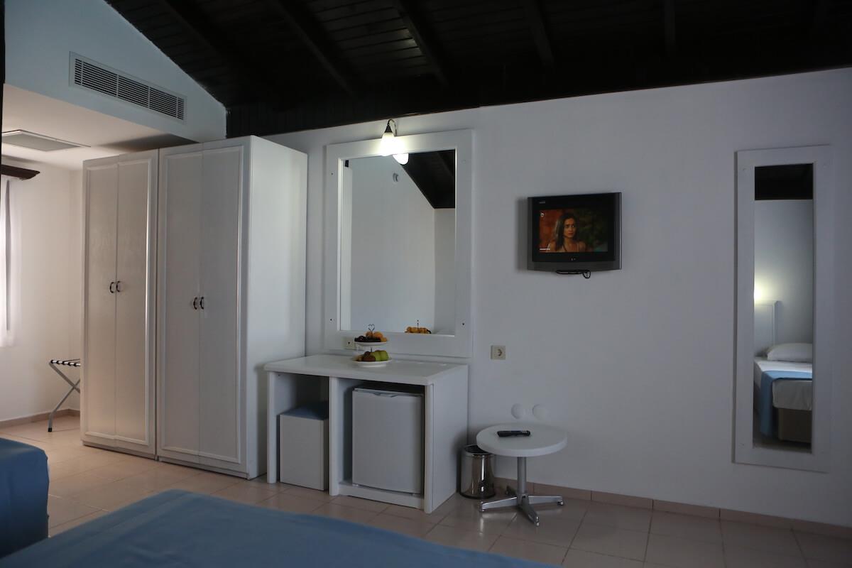 Risus Aqua Beach Resort Hotel