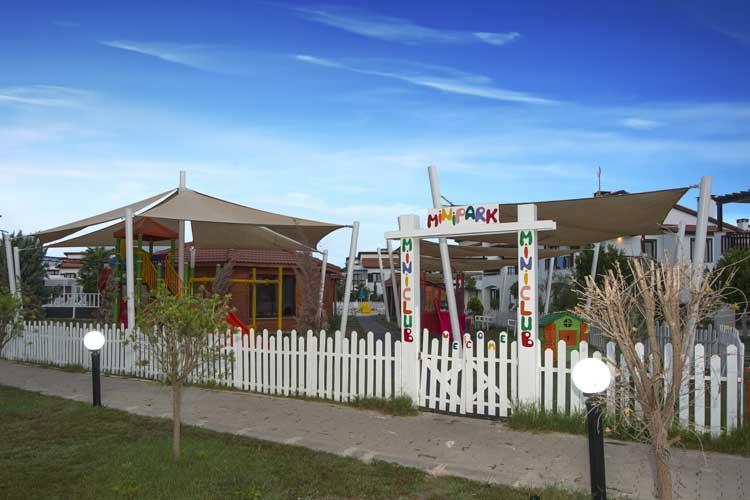 River Garden Holiday Village