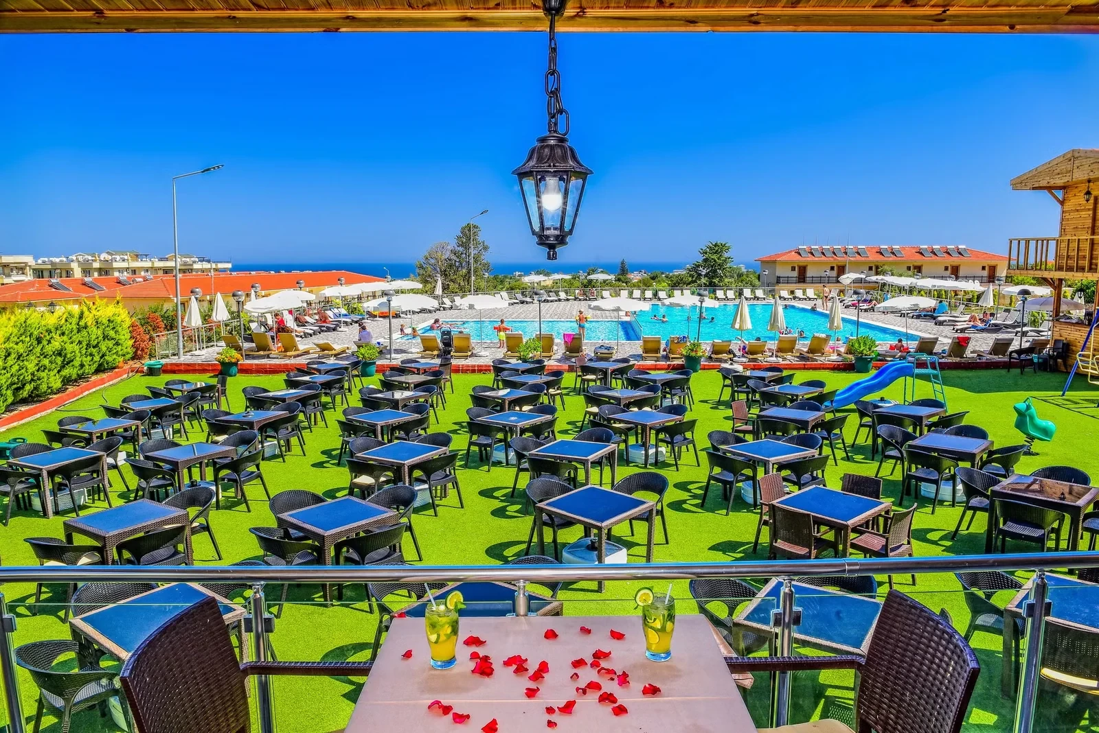 Riverside Garden Resort