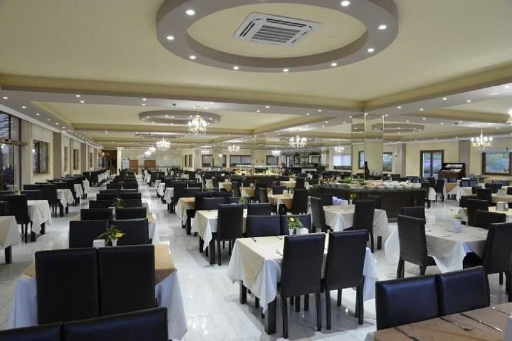 Riverside Garden Resort