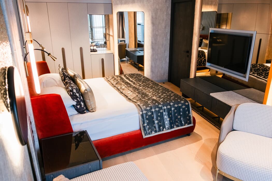 Rocks Hotel