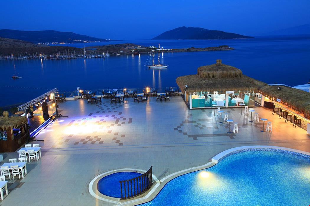 Royal Arena Resort Spa